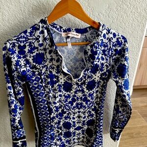 Nanette Lepore surf shirt. M. Like new.